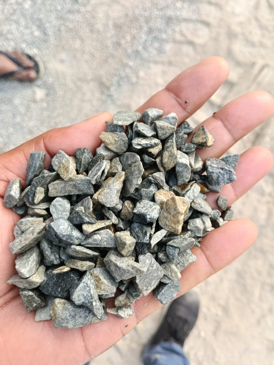 Crushed stone ballast — quality check on-site